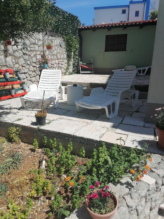 Apartment Rojal Mali Lošinj Exteriör bild