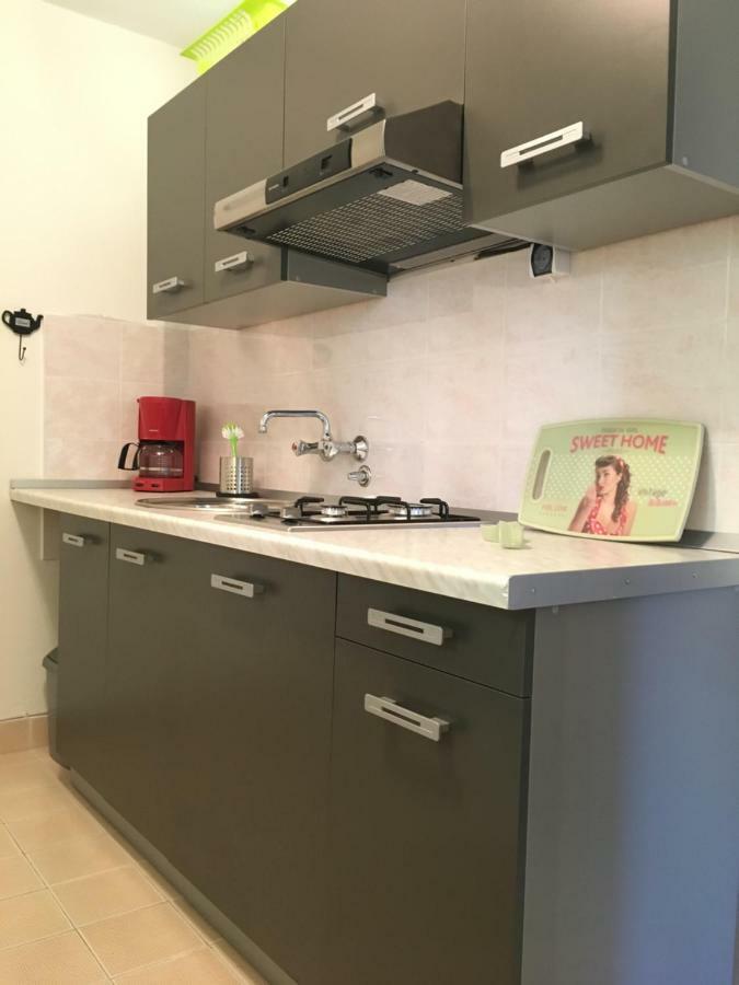 Apartment Rojal Mali Lošinj Exteriör bild
