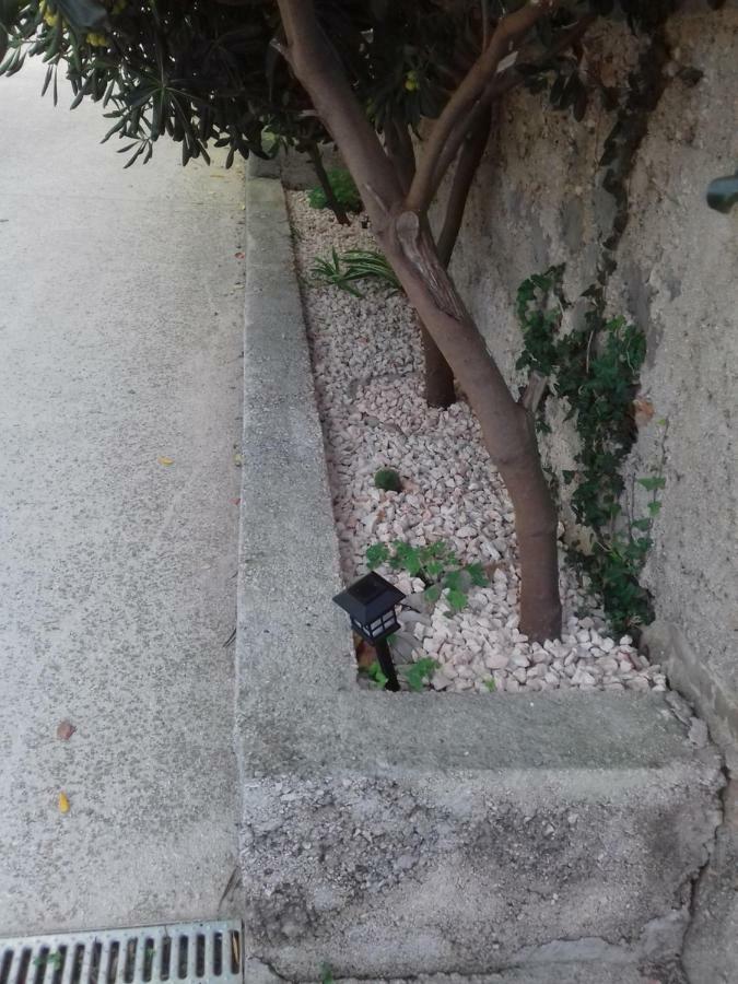 Apartment Rojal Mali Lošinj Exteriör bild